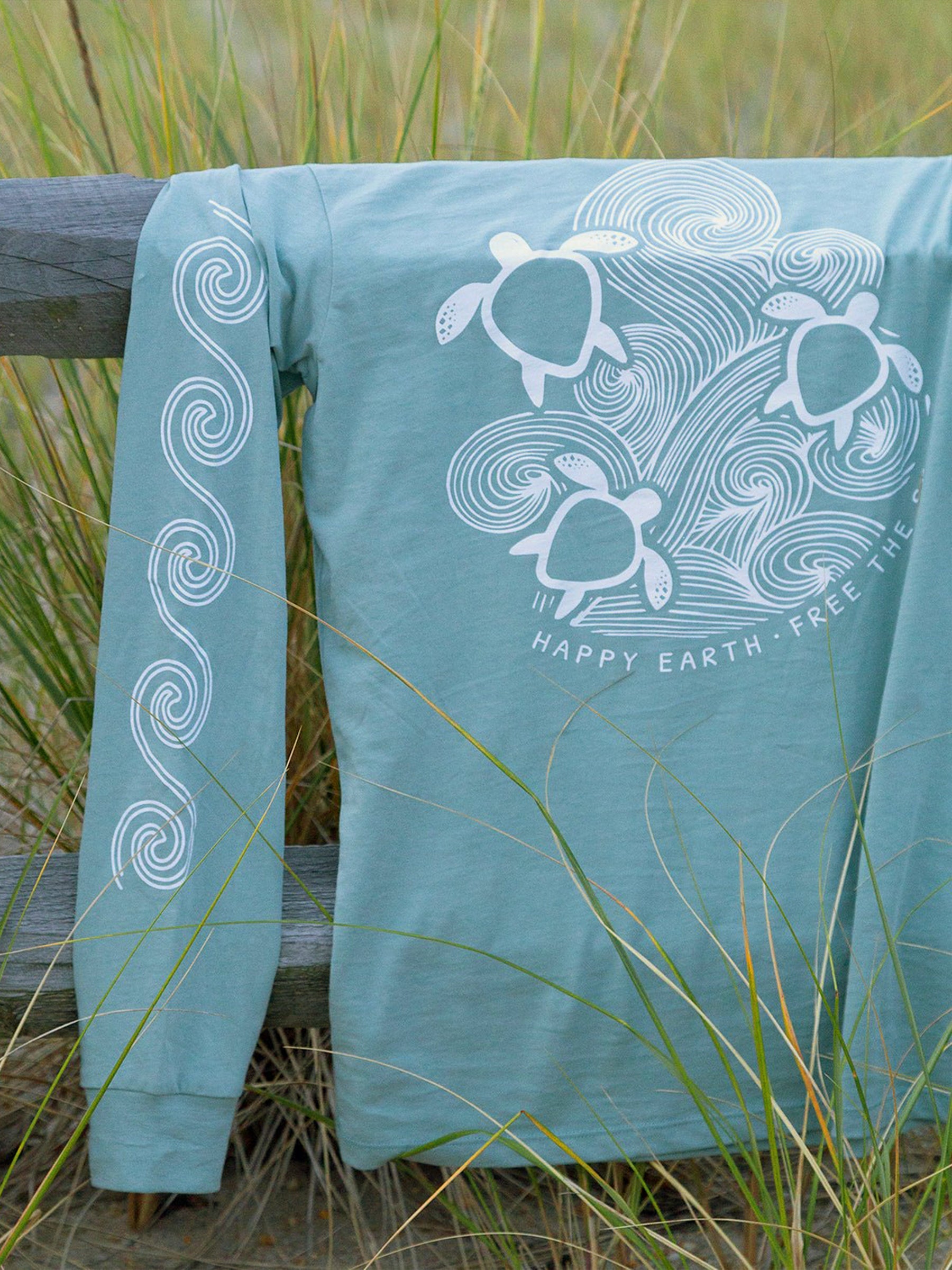 Laniakea Beach Tee by Happy Earth