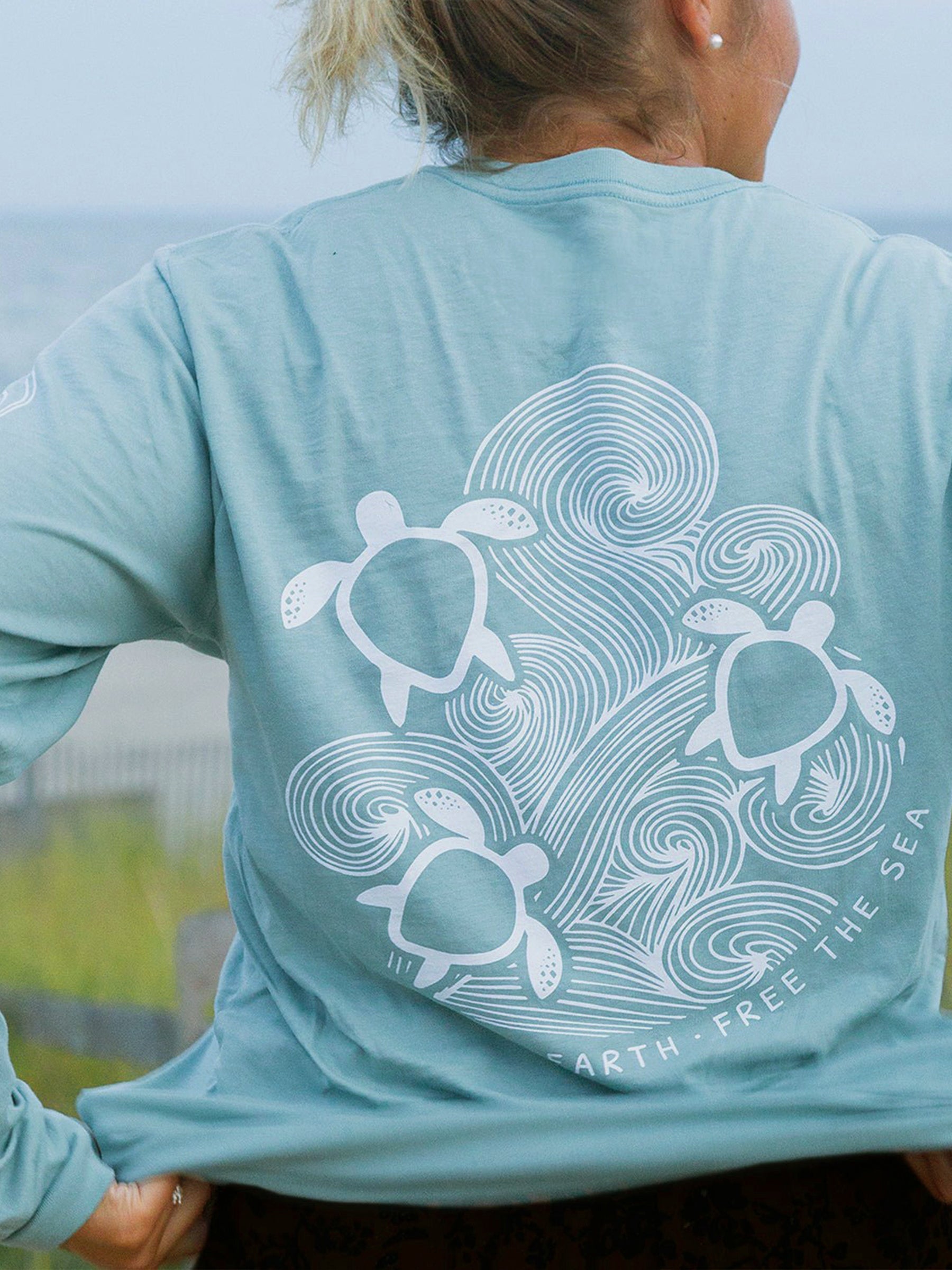 Laniakea Beach Tee by Happy Earth